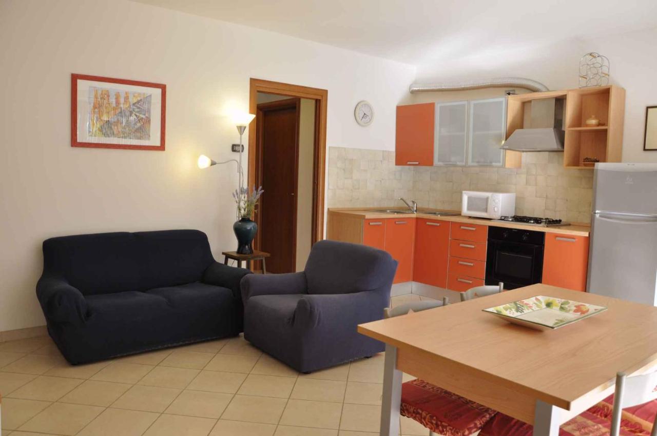 Apartments In Lazise - Gardasee 30250 Exteriör bild