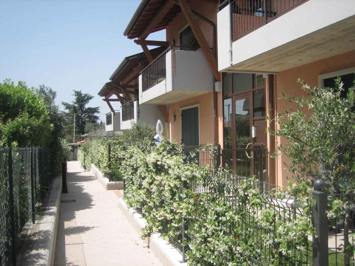 Apartments In Lazise - Gardasee 30250 Exteriör bild