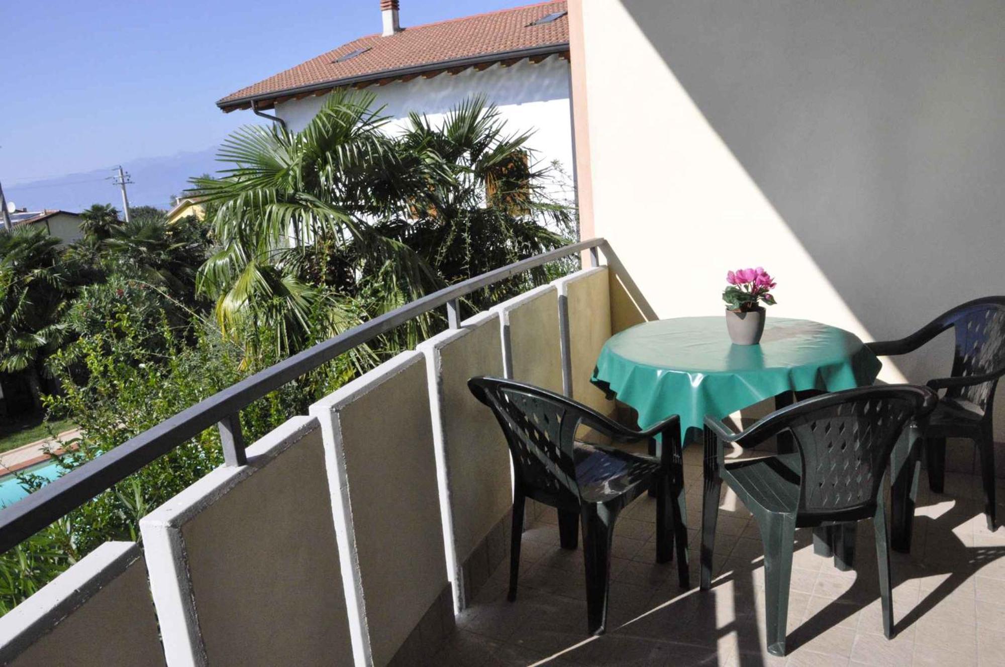 Apartments In Lazise - Gardasee 30250 Exteriör bild